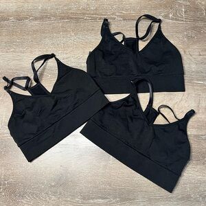 🆕NWT PINK VNeck Sports Bras Bundle (3)